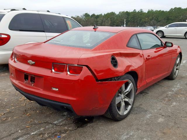 2G1FA1EV2A9203215 - 2010 CHEVROLET CAMARO LS RED photo 4