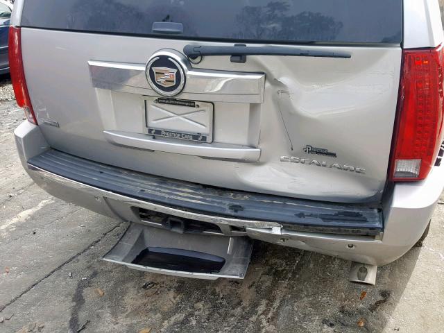 1GYS4CEF7BR259167 - 2011 CADILLAC ESCALADE P SILVER photo 9