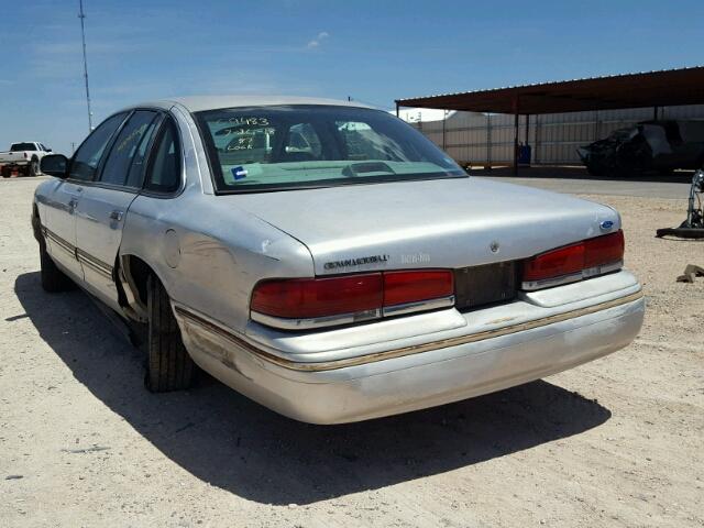 2FALP74W1VX146129 - 1997 FORD CROWN VICT SILVER photo 3