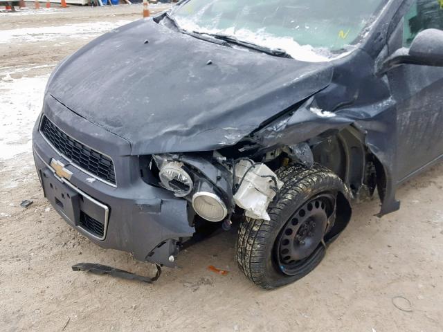 1G1JA5SH6D4213575 - 2013 CHEVROLET SONIC LS 灰色 照片 9