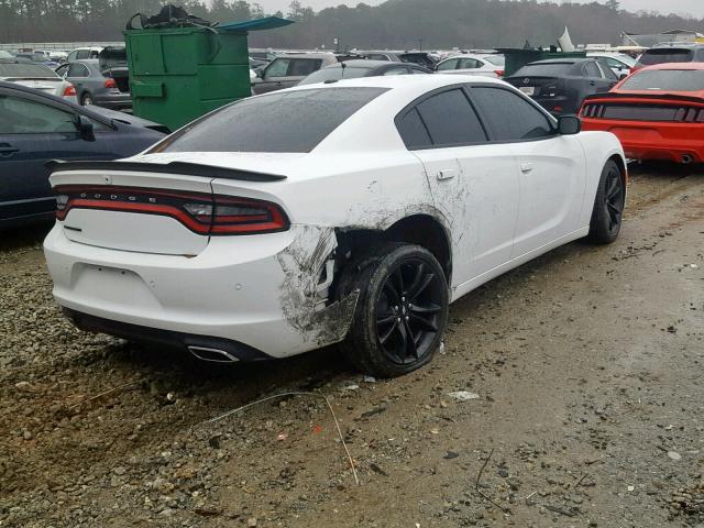 2C3CDXBG3JH312724 - 2018 DODGE CHARGER SX WHITE photo 4