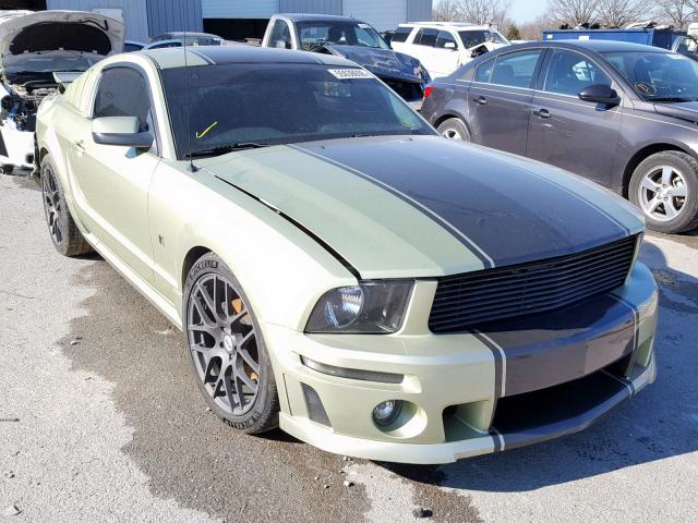 1ZVFT82H655165559 - 2005 FORD MUSTANG GT GREEN photo 1