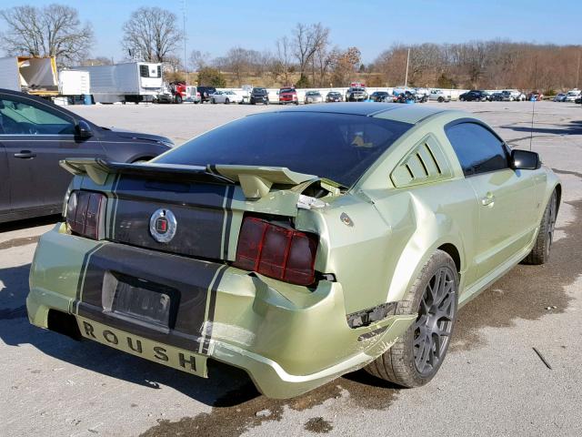 1ZVFT82H655165559 - 2005 FORD MUSTANG GT GREEN photo 4