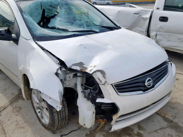 3N1AB6AP8AL729125 - 2010 NISSAN SENTRA 2.0 WHITE photo 9