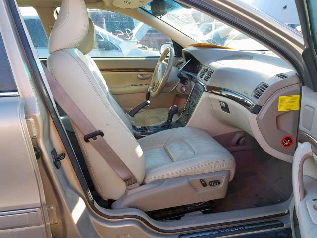 YV1TS592951415158 - 2005 VOLVO S80 2.5T SILVER photo 5