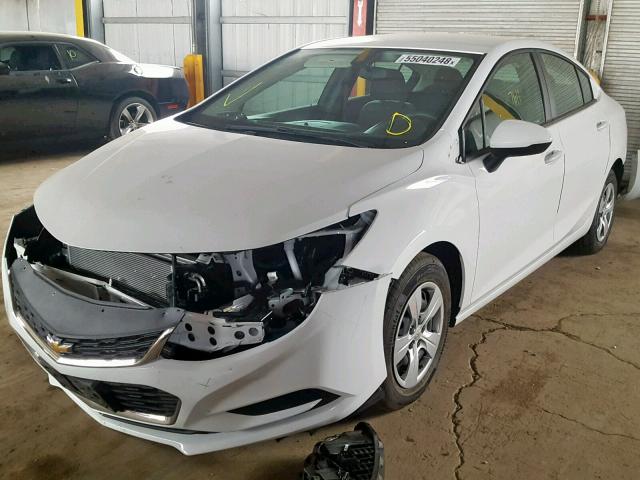 1G1BC5SM3J7128912 - 2018 CHEVROLET CRUZE LS WHITE photo 2