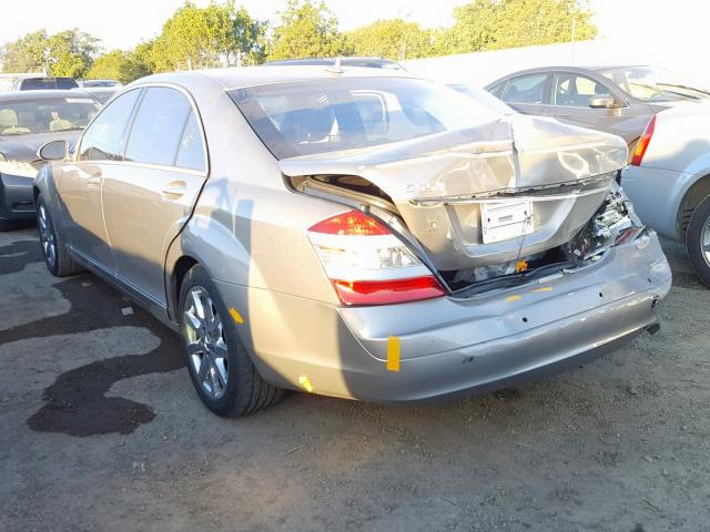 WDDNG71XX7A116449 - 2007 MERCEDES-BENZ S 550 GRAY photo 3