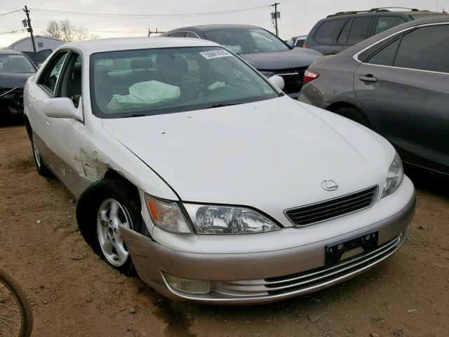 JT8BF22G3V0035537 - 1997 LEXUS ES 300 WHITE photo 1