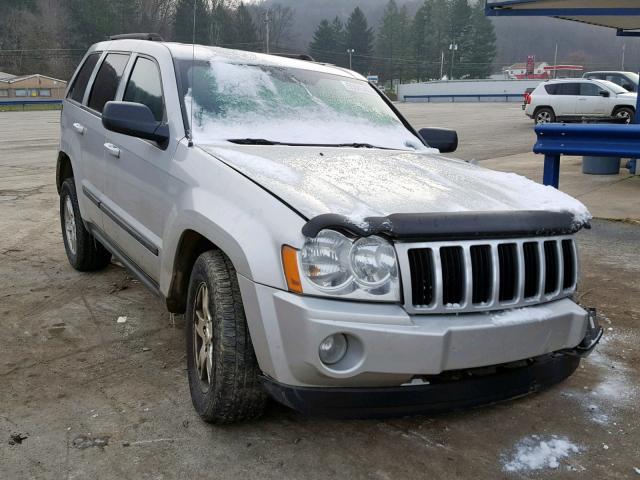 1J8GR48K07C563715 - 2007 JEEP GRAND CHER SILVER photo 1