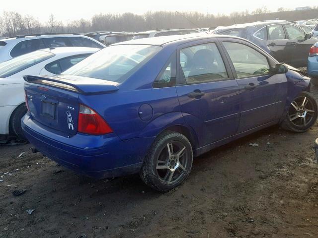 1FAFP34NX6W243257 - 2006 FORD FOCUS ZX4 BLUE photo 4