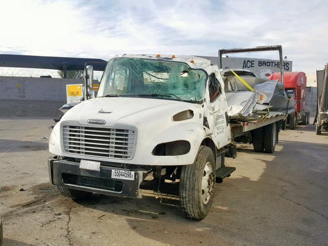 1FVACWDT78HZ51848 - 2008 FREIGHTLINER M2 106 MED WHITE photo 2