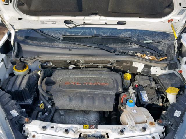 ZFBERFBT2F6A70715 - 2015 RAM PROMASTER 白色 照片 7