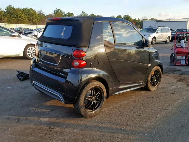 WMEEK3BA3DK587782 - 2013 SMART FORTWO PAS BLACK photo 4