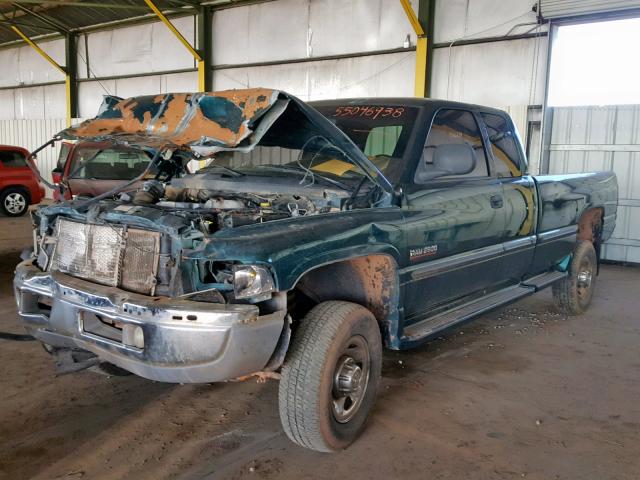 3B7KF2369XG179678 - 1999 DODGE RAM 2500 GREEN photo 2