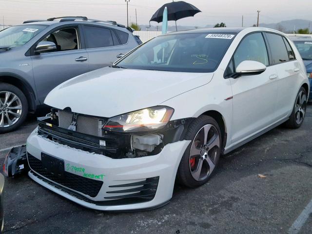 3VW447AU6HM019285 - 2017 VOLKSWAGEN GTI S/SE WHITE photo 2