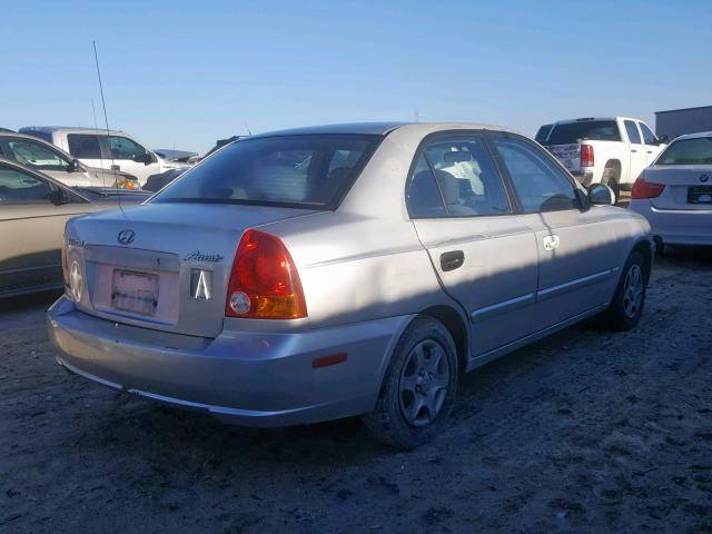 KMHCG45C83U493258 - 2003 HYUNDAI ACCENT GL SILVER photo 4