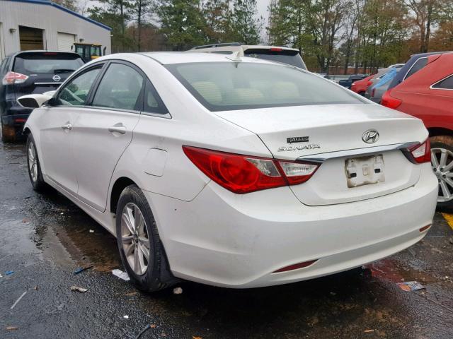 5NPEB4AC4CH432579 - 2012 HYUNDAI SONATA GLS WHITE photo 3