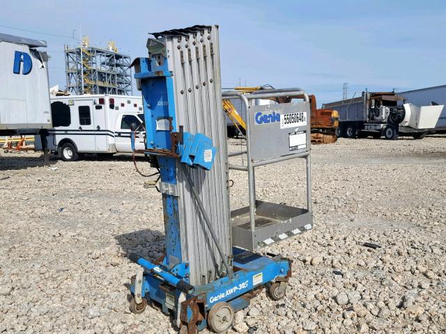 AWPSS1441241103 - 1997 GENI LIFT BLUE photo 4