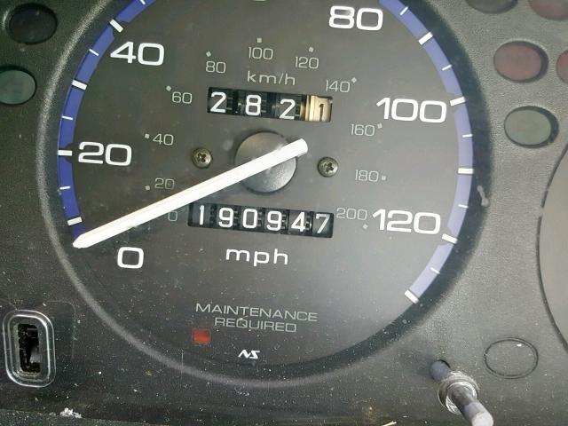 2HGEJ6613YH573165 - 2000 HONDA CIVIC BASE GREEN photo 8