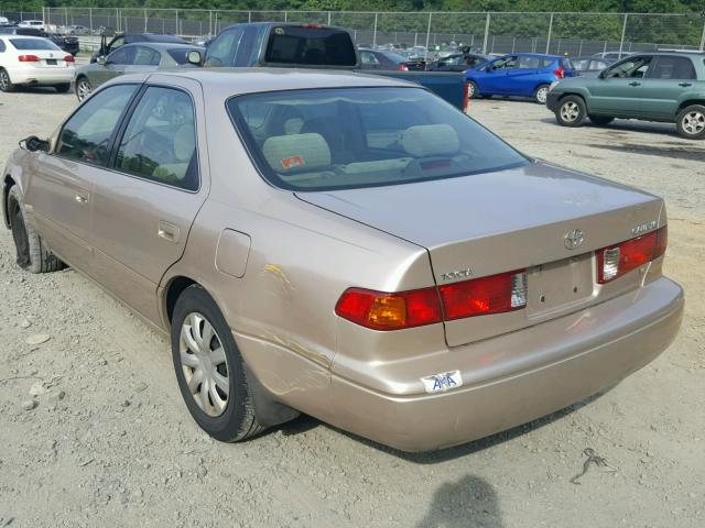4T1BF22K31V958119 - 2001 TOYOTA CAMRY LE/X GOLD photo 3
