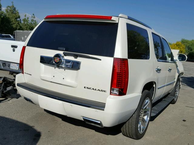 1GYS4DEF9DR234537 - 2013 CADILLAC ESCALADE P WHITE photo 4