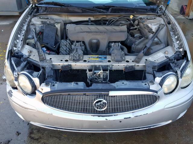 2G4WC582261264818 - 2006 BUICK LACROSSE C SILVER photo 7