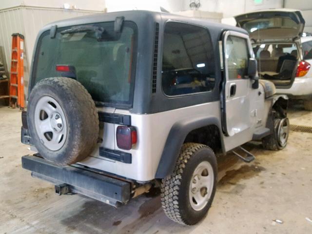 1J4FA29S76P702141 - 2006 JEEP WRANGLER / SILVER photo 4