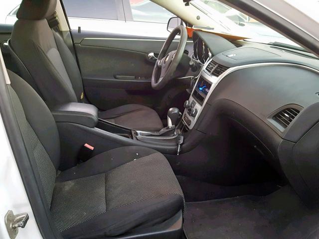 1G1ZC5EU6CF348399 - 2012 CHEVROLET MALIBU 1LT WHITE photo 5