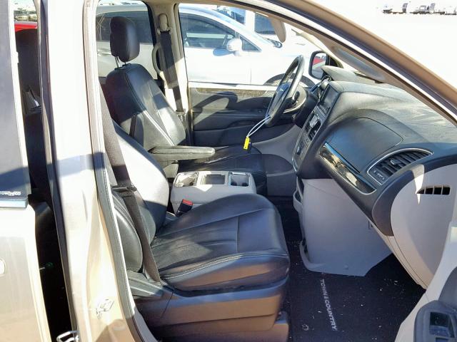 2C4RC1BG8CR331014 - 2012 CHRYSLER TOWN & COU 米色 照片 5