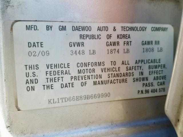 KL1TD66E89B669990 - 2009 CHEVROLET AVEO LS SILVER photo 10