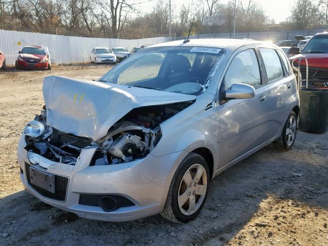 KL1TD66E89B669990 - 2009 CHEVROLET AVEO LS SILVER photo 2