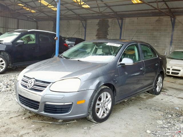 3VWEF71K47M198065 - 2007 VOLKSWAGEN JETTA WOLF GRAY photo 2