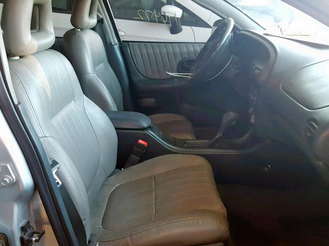1G2WP52K11F194915 - 2001 PONTIAC GRAND PRIX ნაცრისფერი ფოტო 5
