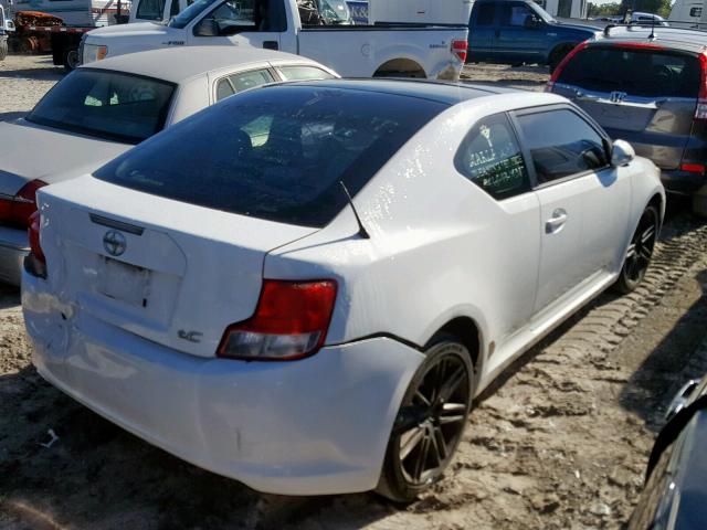 JTKJF5C79B3019021 - 2011 TOYOTA SCION TC 白色 照片 4