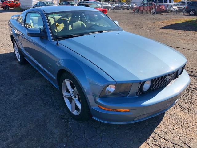 1ZVFT82H575368462 - 2007 FORD MUSTANG GT BLUE photo 1