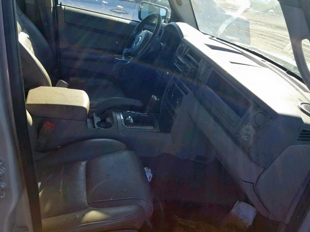1J8HG48P17C527652 - 2007 JEEP COMMANDER Gümüş foto 5