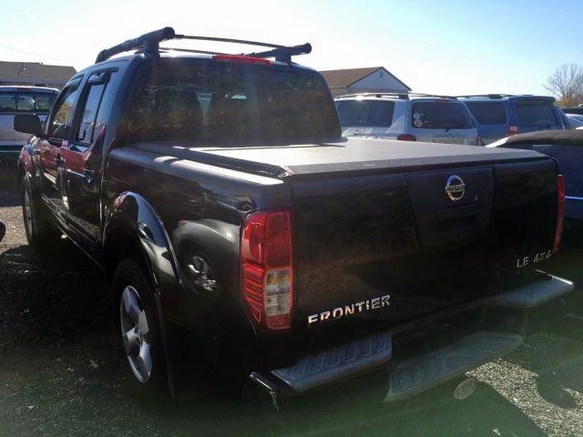 1N6AD07W06C414936 - 2006 NISSAN FRONTIER C BLACK photo 3