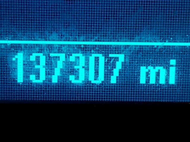 1G11C5SA1DF290081 - 2013 CHEVROLET MALIBU 1LT შავი ფოტო 8