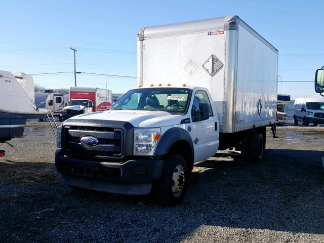 1FDUF5GT0BEC48893 - 2011 FORD F550 SUPER WHITE photo 2