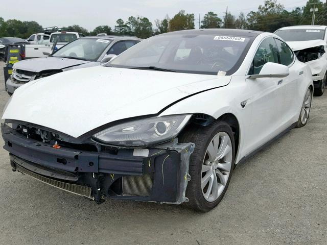 5YJSA1CN4DFP26227 - 2013 TESLA MODEL S WHITE photo 2