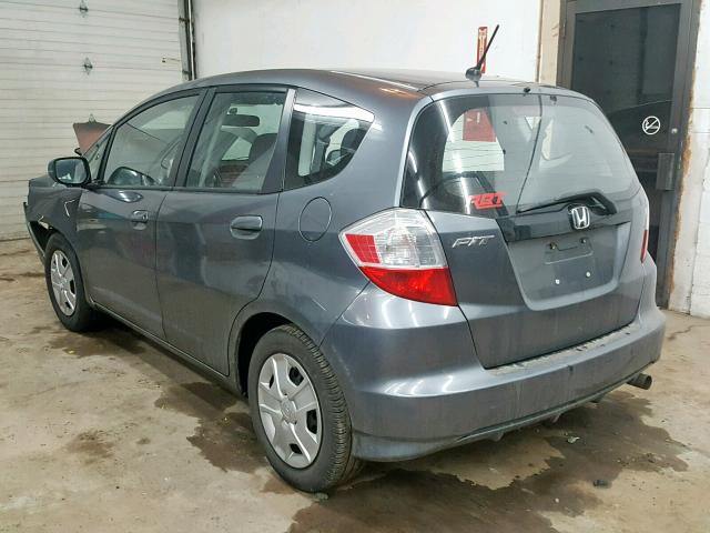 JHMGE8G33DC000611 - 2013 HONDA FIT GRAY photo 3