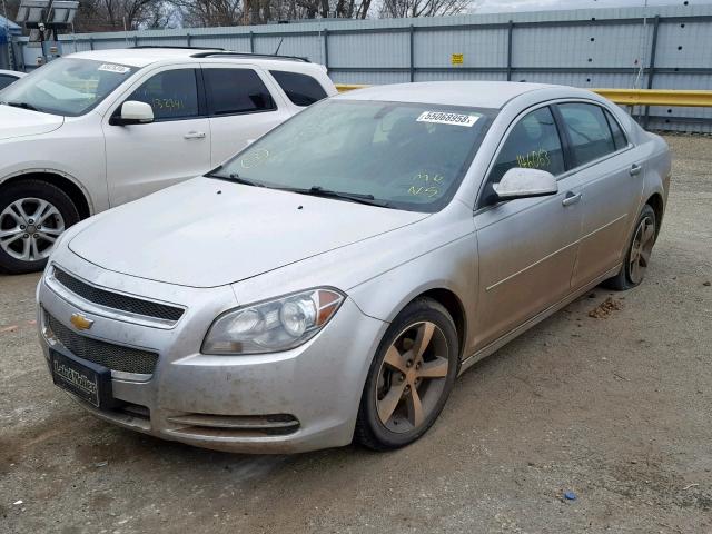 1G1ZC5EU5CF261626 - 2012 CHEVROLET MALIBU 1LT SILVER photo 2