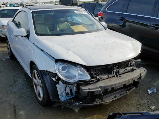 WVWDA71F47V010666 - 2007 VOLKSWAGEN EOS 2.0T S WHITE photo 1