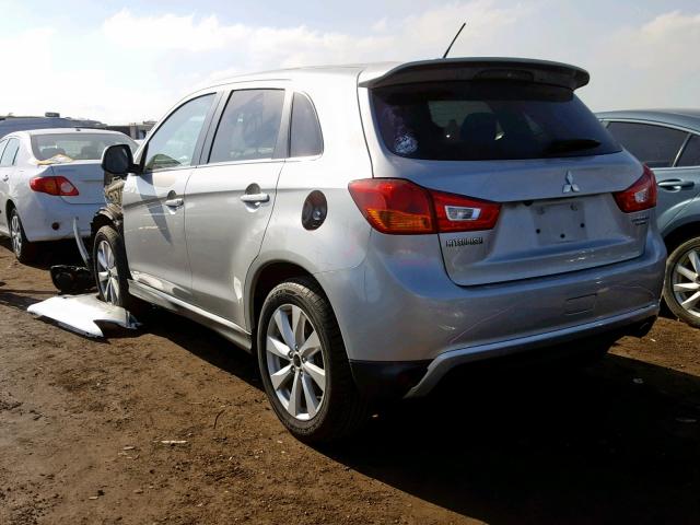 4A4AP4AU8EE006429 - 2014 MITSUBISHI OUTLANDER SILVER photo 3