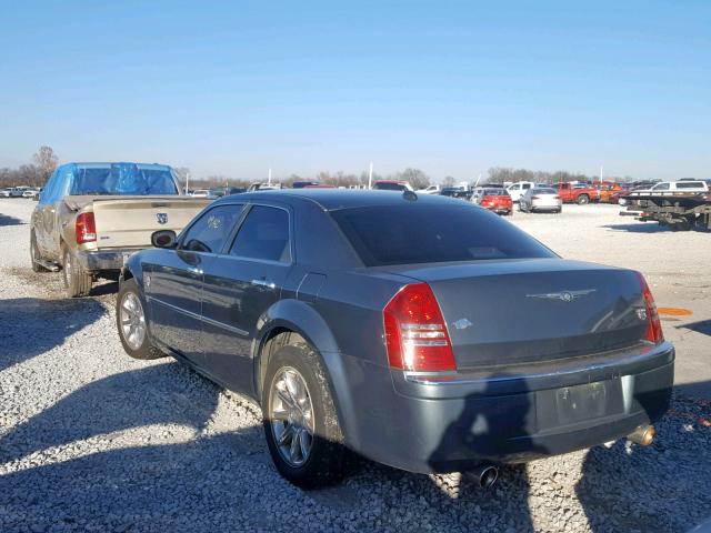 2C3JA63H55H176409 - 2005 CHRYSLER 300C GRAY photo 3