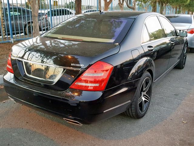 WDDNG9FBXAA305098 - 2010 MERCEDES-BENZ S 400 BLACK photo 4