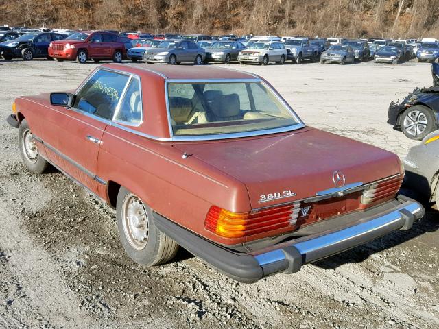 WDBBA45A8CB011723 - 1982 MERCEDES-BENZ 380 SL MAROON photo 3