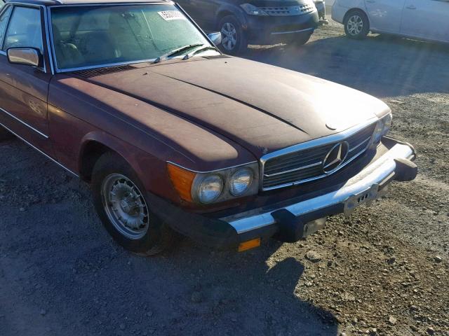 WDBBA45A8CB011723 - 1982 MERCEDES-BENZ 380 SL MAROON photo 9