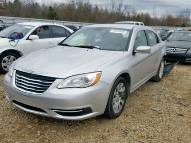 1C3CCBAB7CN100432 - 2012 CHRYSLER 200 LX SILVER photo 2