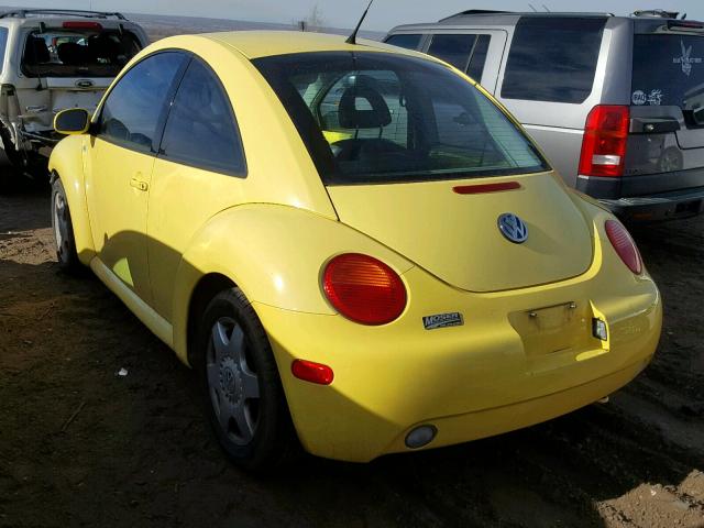 3VWCT21C91M401096 - 2001 VOLKSWAGEN NEW BEETLE YELLOW photo 3